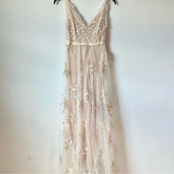 Altar'd State Alora Ivory Floral Embroidered V-Neck A-Line Dress - Picture 2 of 5